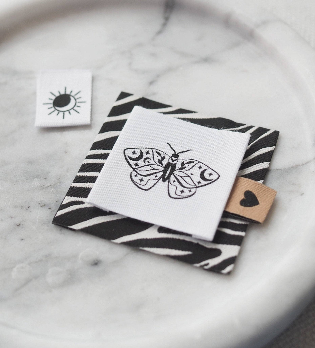 Klapp-Weblabel *Mini Herz* Braun