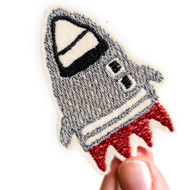 Bügelpatch "Rakete grau"