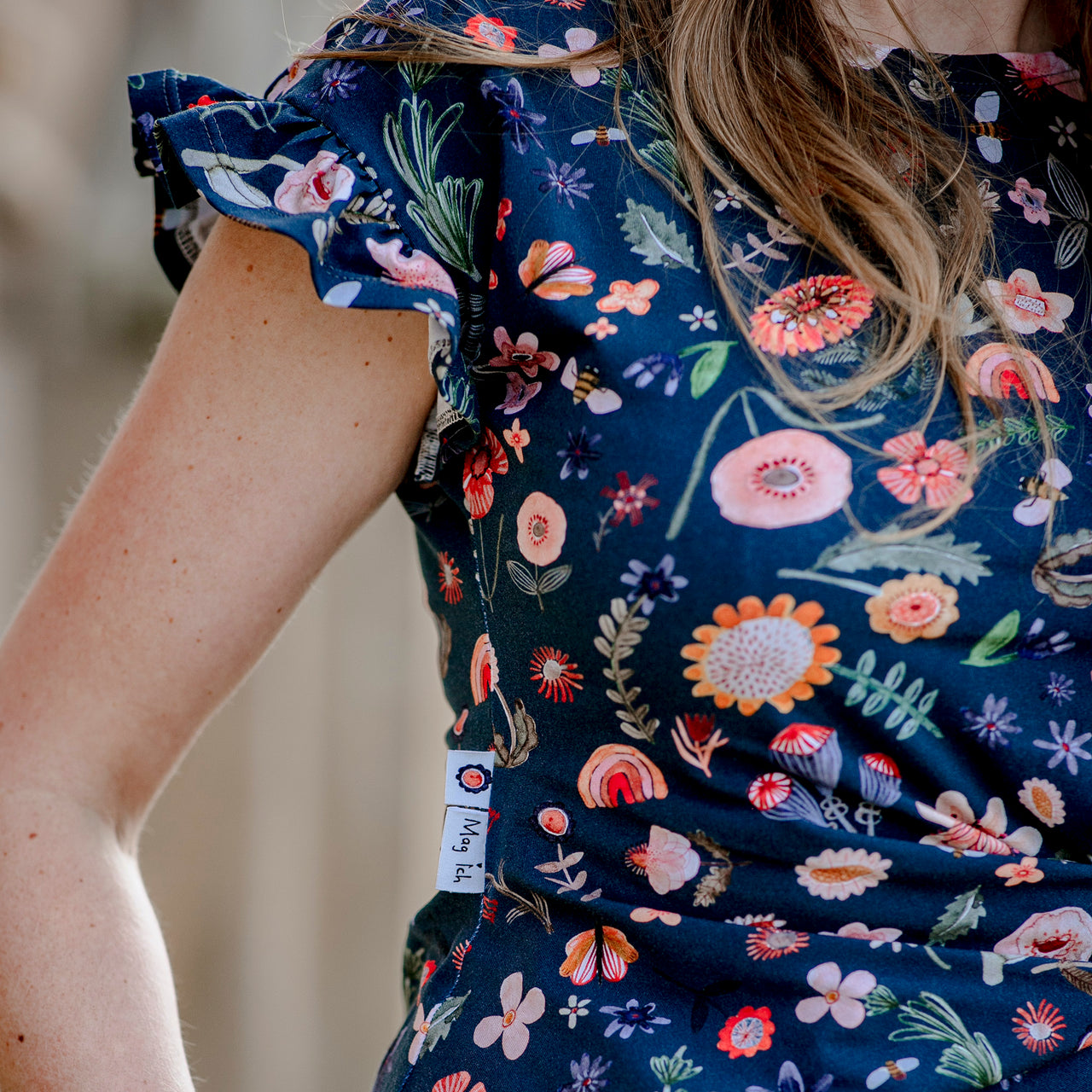 Reststück 29 cm - Fairtrade Biojersey Blümli Marine (GOTS)